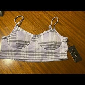J for Justify Sz L Crop Top NWT😊😊